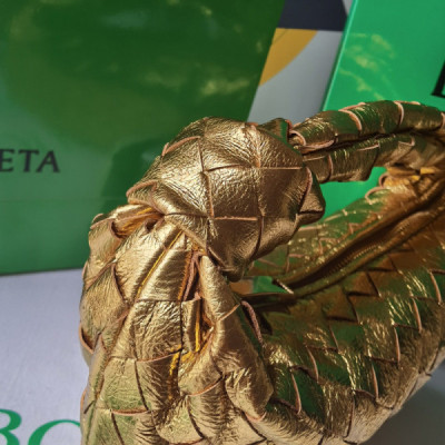 Bottega Veneta Jodie Hobo-23x28x8CM