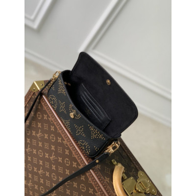 Louis Vuitton Wallet on Chain Ivy-23.5 x 12.0 x 4.3 CM