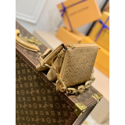 Louis Vuitton Coussin BB Bag-20*16*12 CM