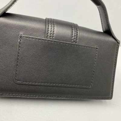 Jacquemus Small Bamnino Bag-18x6x7CM