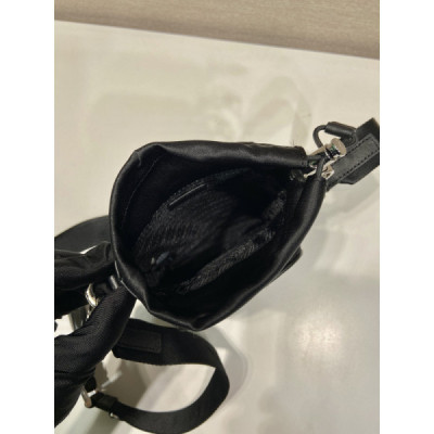 Prada Mobile Phone Bag -13*18M