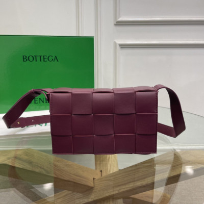 Bottega Veneta Crossbody Bag-23*15*6CM
