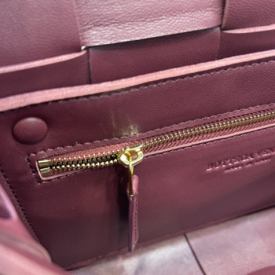 Bottega Veneta Crossbody Bag-23*15*6CM