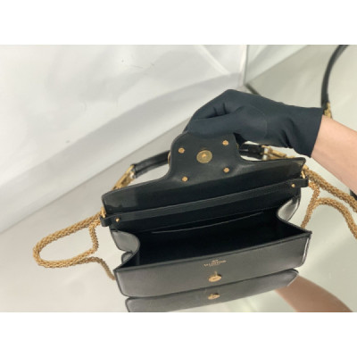 Valentino Garavani Locò Shoulder Bbag In Calfskin With Metallic VLogo-27*13*6CM