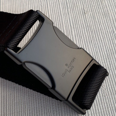 Louis Vuitton Discovery Bumbag-47*20*9CM