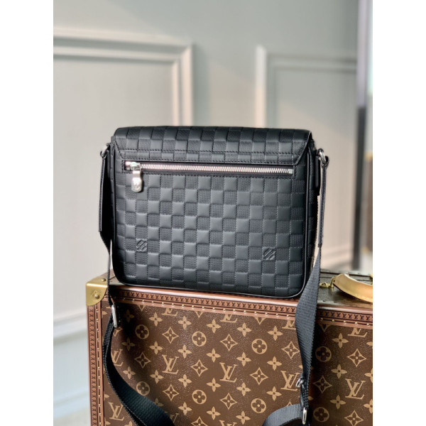 Louis Vuitton District Messenger Bag-M46255-26*20*7CM