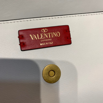 Valentino Garavani Supervee Handbags-26*8*16CM