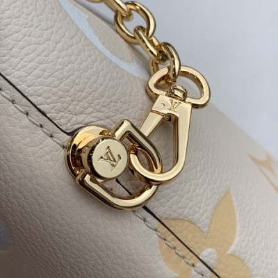 Louis Vuitton Marshmallow Hobo-24*22*13CM