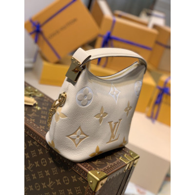 Louis Vuitton Marshmallow Hobo-24*22*13CM