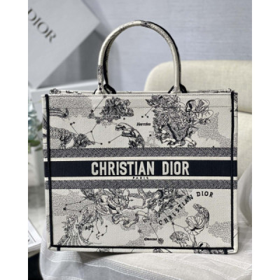 Diro Small Book Tote