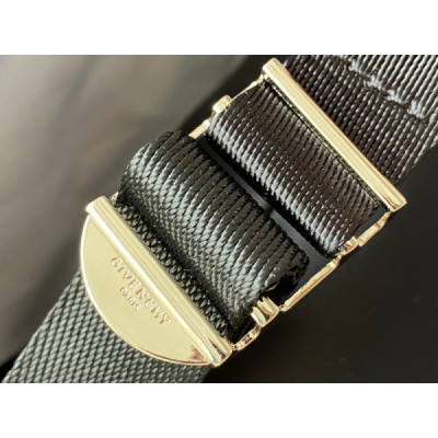 Gienvchy Backpack-28x40x15CM