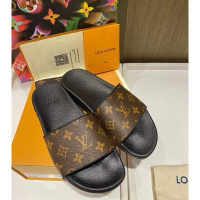 Louis Vuitton Slippers