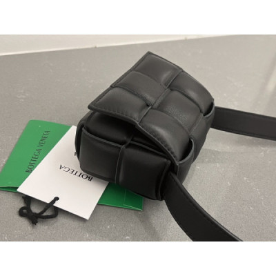 Bottega Veneta Padded Cassette Bag-12*8*4CM