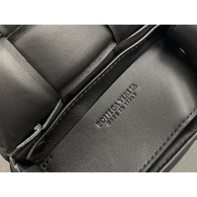 Bottega Veneta Padded Cassette Bag-12*8*4CM