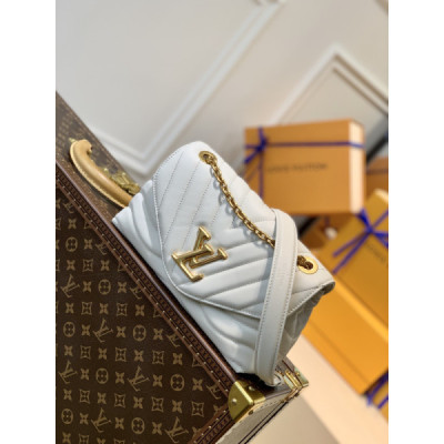 Louis Vuitton New Wave Bag-24x14x9CM