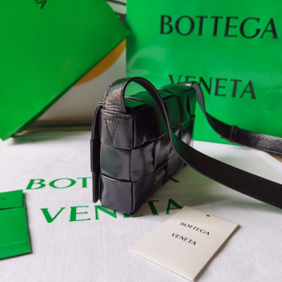 Bottega Veneta Cassette Bag-17.5×10.5×3.5CM