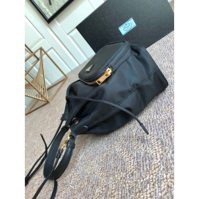 Prada Backpack 1BH038-18x23x12CM