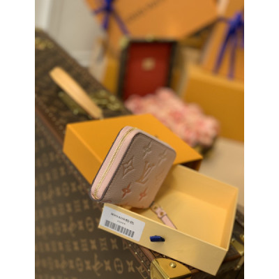 Louis Vuitton By The Pool Zippy Wallet-11*8.5*12CM