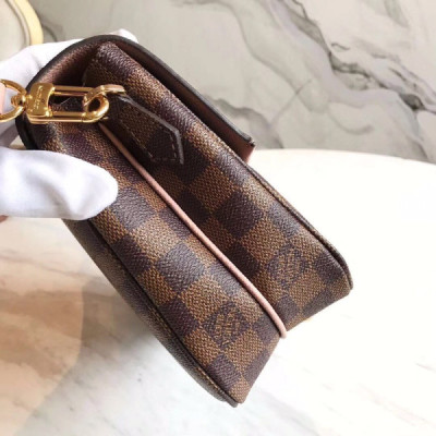 Louis Vuitton Clapton Handbags-25CM