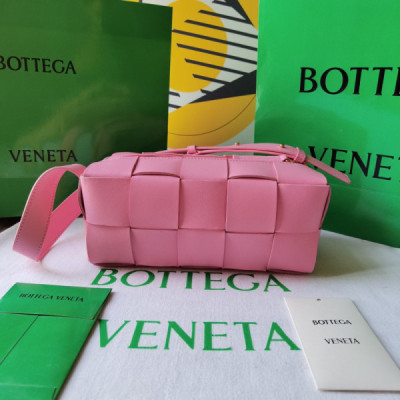 Bottega Veneta Cassette Bag-23.5x10x20CM