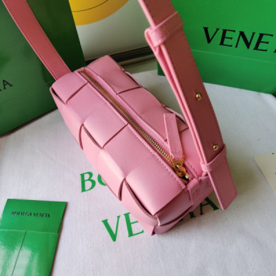 Bottega Veneta Cassette Bag-23.5x10x20CM