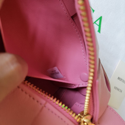 Bottega Veneta Cassette Bag-23.5x10x20CM