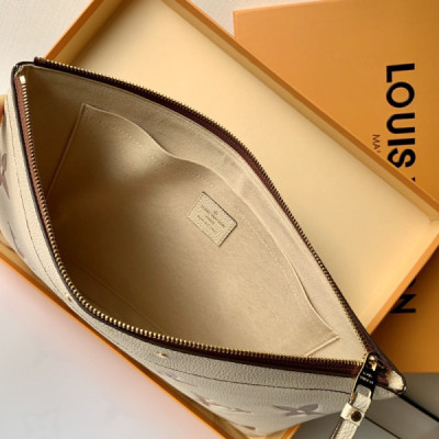 Louis Vuitton Pouch-29.5*21*1 CM