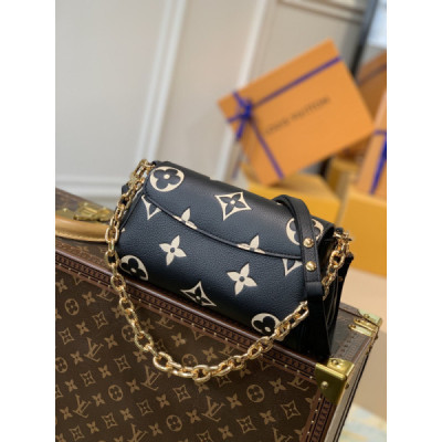 Louis Vuitton Favorite M45819-24 x 14 x 9CM