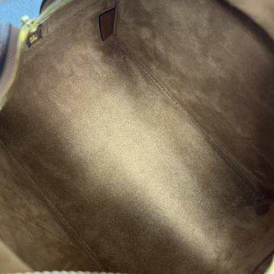 Celin Holded Handbags-20×15×13CM