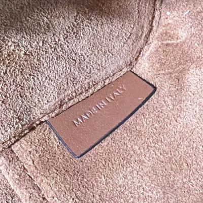 Celin Holded Handbags-20×15×13CM