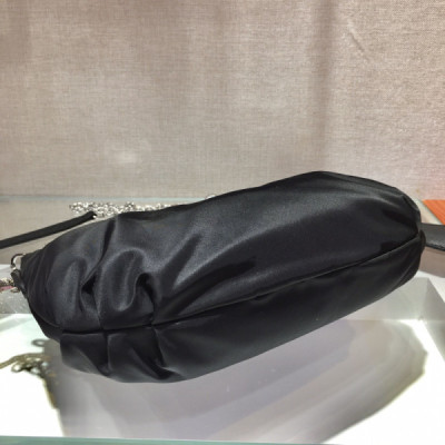 Prada Hobo Bag-1BH172 -24*16*7CM