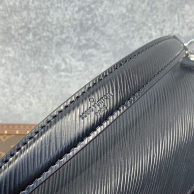 Louis Vuitton Twist MM-23*18*8CM