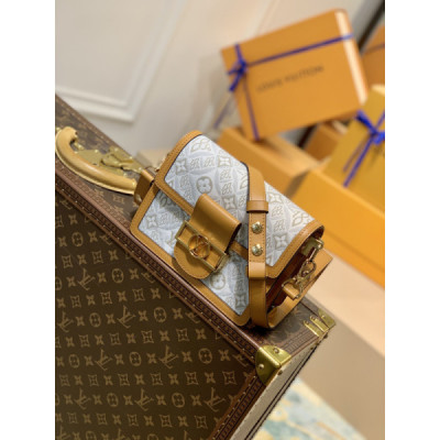 Louis Vuitton Mini Dauphine Bag-20*15*9CM
