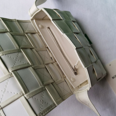 Bottega Veneta Cassette Bag-17.5×10.5×3.5CM