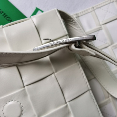 Bottega Veneta Cassette Bag-17.5×10.5×3.5CM