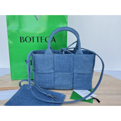 Bottega Arco Tote-25x16x8CM