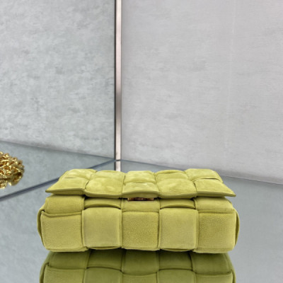 Bottega Veneta Padded Cassette Bag-26*18*8CM