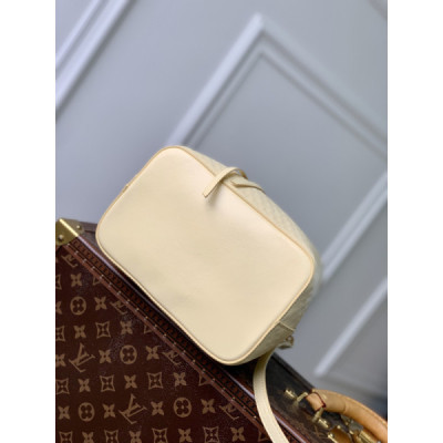 Louis Vuitton M22599 NeoNoe BB Handbag-20*20*13CM