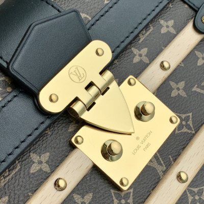 Louis Vuitton Trianon Handbags-21*18*11CM