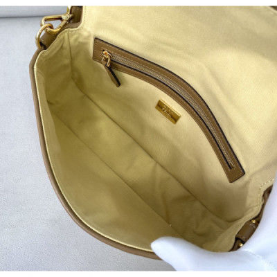 Fendi Medium Baguette Bag-26x15x4CM