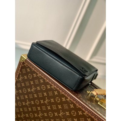 Louis Vuitton District Messenger Bag-M46255-26*20*7CM