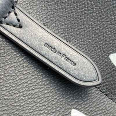 Louis Vuitton Wild at Heart NéoNoé Bucket Bag -26X22X27CM