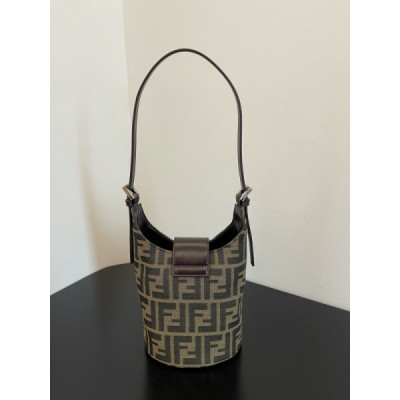 Fendi Vintage Handbags-21x10x14CM