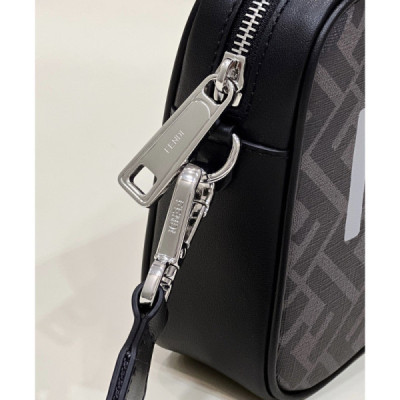 FendI Camera Bag-23.5x5x16CM