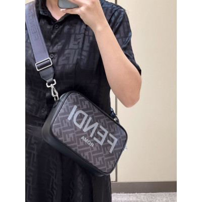 FendI Camera Bag-23.5x5x16CM