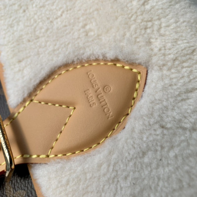 Louis Vuitton Diane Handbags-25*9*15CM