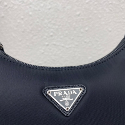 Prada 1NE515 Nylon Hobo Bag-23*13*5CM