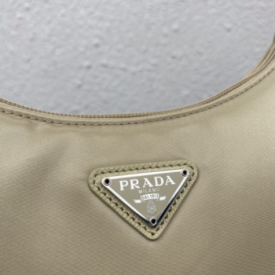 Prada 1NE515 Nylon Hobo Bag-23*13*5CM