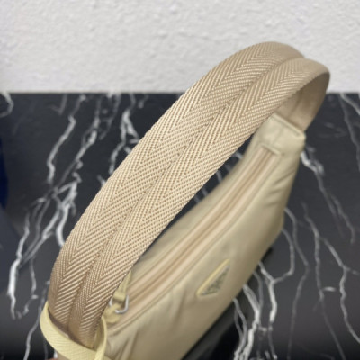 Prada 1NE515 Nylon Hobo Bag-23*13*5CM