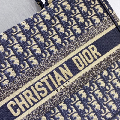 Diro Small Book Tote-36.5CM